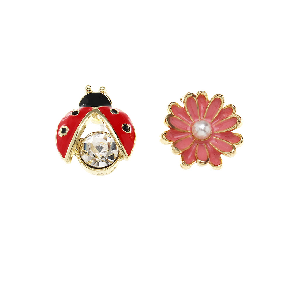 Pendientes Lindos Del Animal De La Mariquita De La Flor Del Aceite Que Gotea De La Aleación display picture 6