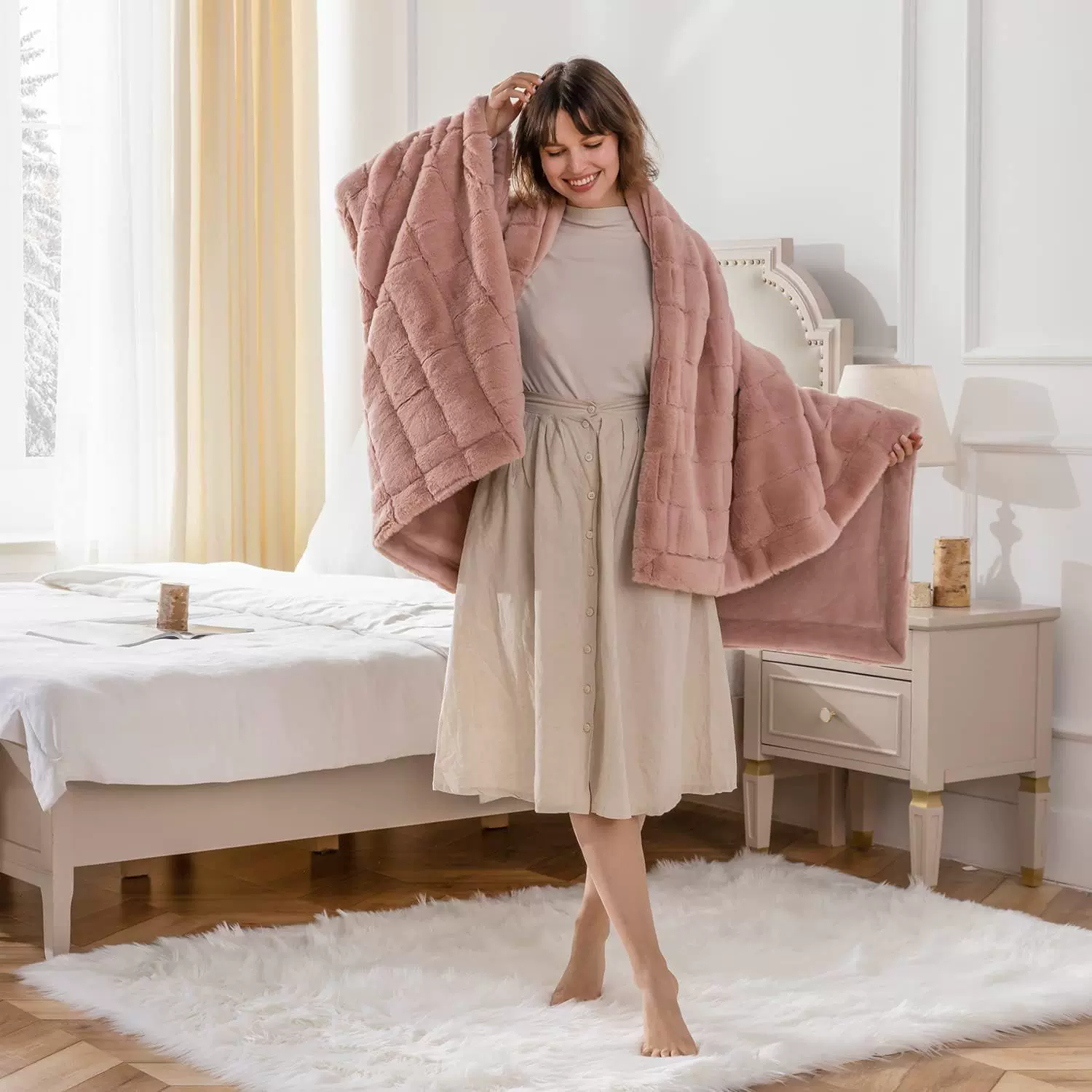 轻奢仿兔毛绒双层毯 厂家批发加厚法兰绒午睡毯办公室休闲毯