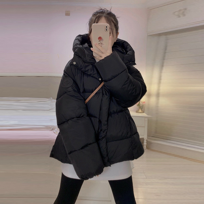 Invierno de 2025 nueva moda casual engrosada leche de la escuela de ropa de algodón de color brillante mujer chaqueta de calle frita de moda image 1