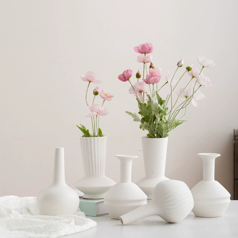 Белая круглая керамическая ваза с вертикальным узором, маленькая, свежая, простая, современная, для гостиной, ТВ-шкафа, дома, в деревенском стиле