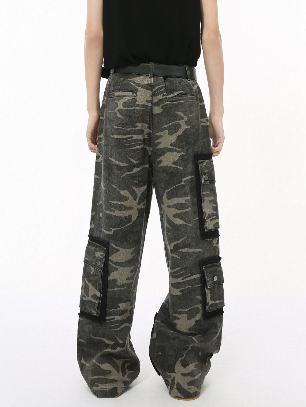 MTLCLOTHES Hombres| Otoño nuevo diseño personalizado de calles de alto nivel de bolsillo camuflado pantalones de trabajo recto