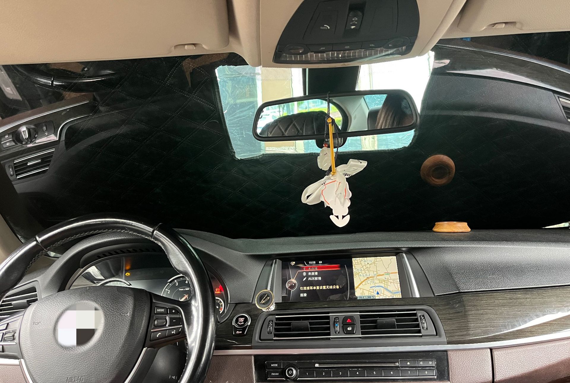 Cross-border car sunshade sunscreen heat insulation half cover snow window snow cover car clothing car snow cover