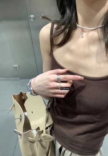 METWO autumn and winter bra warm brushed suspender underwear with breast pads sexy hot girl looks slim and wears bottoming vest for women