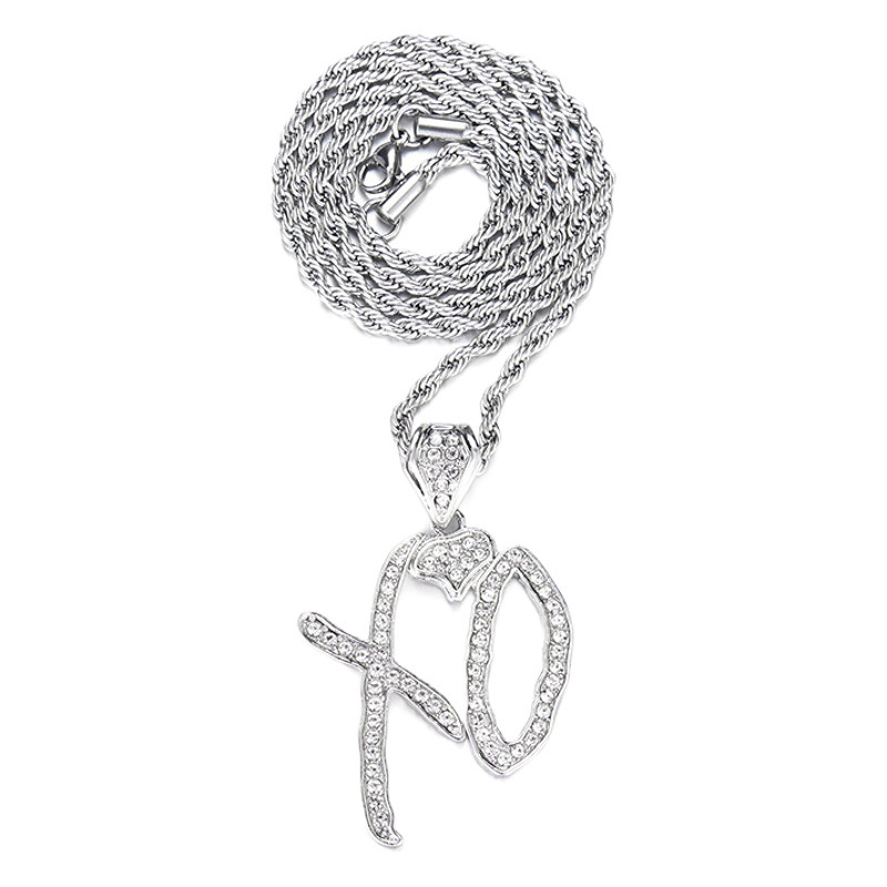 Amazon New Alloy Hip Hop Pendant English Letter XO Creative Niche Elegant Pendant Hiphop Necklace