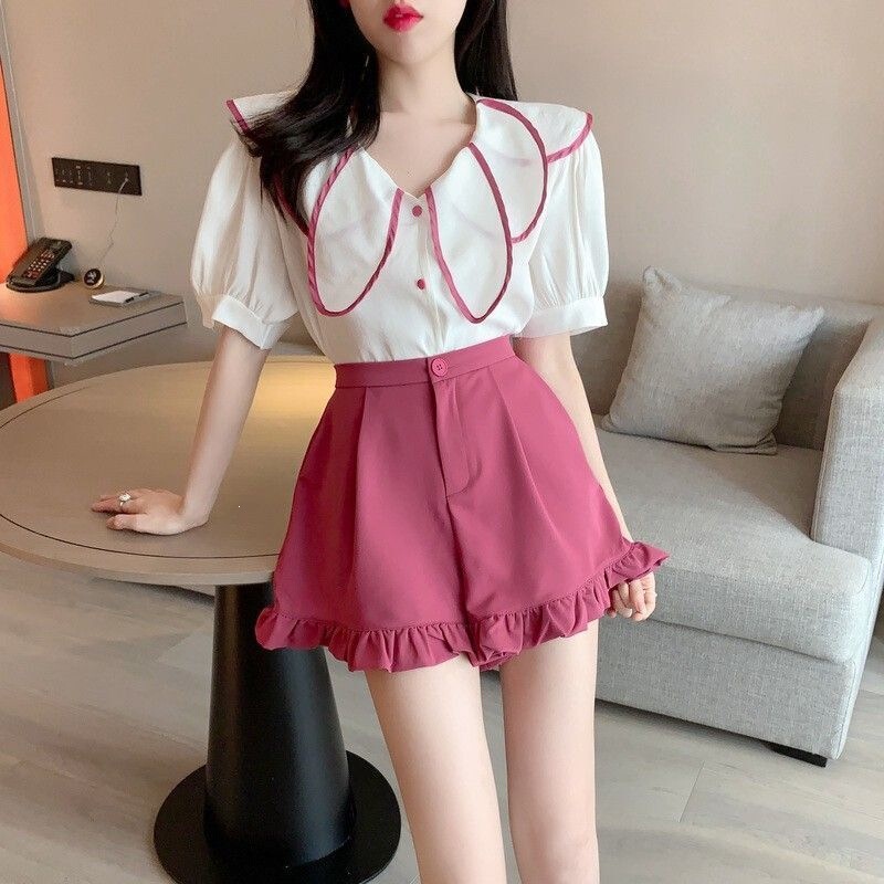 Women's ruffled shorts with frilly edges, 2026 summer casual loose-fitting suit wide-leg pants, Korean style student pleated pants