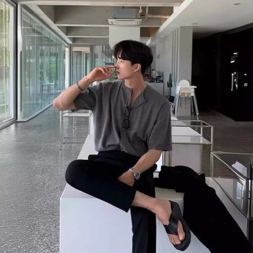 Summer thin T-shirt for men, short-sleeved, high-end, loose and lazy style, open knitted top, Hong Kong style, Insta casual T-shirt