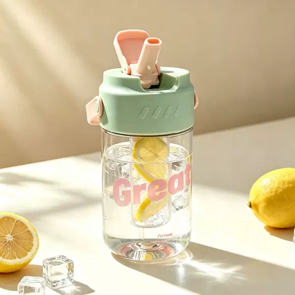 Summer stylish portable plastic water cup with tea separator and straw, large capacity simple floral tea cup for students