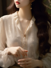 2024春夏法式奶系温柔气质长袖衬衫设计感高级白色小衫超仙女上衣