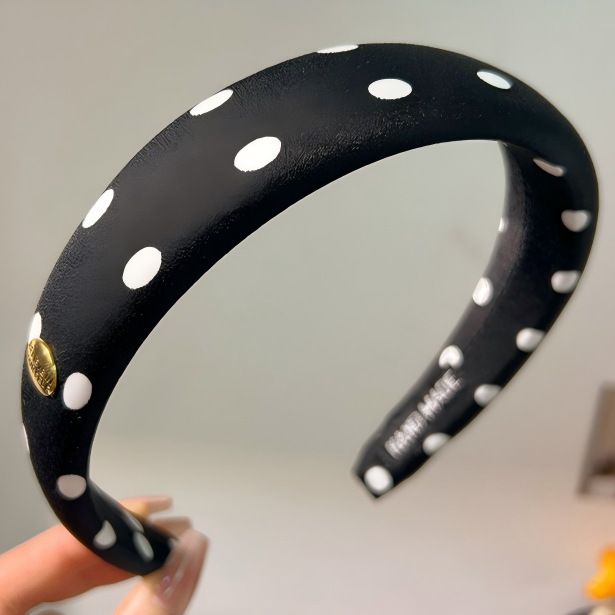 Alta calidad, lujo ligero, pequeña esponja fresca, diadema de color fino, venta al por mayor para mujer, paquete de pelo superior de cráneo alto, horquilla de lavado de cara de verano image 115