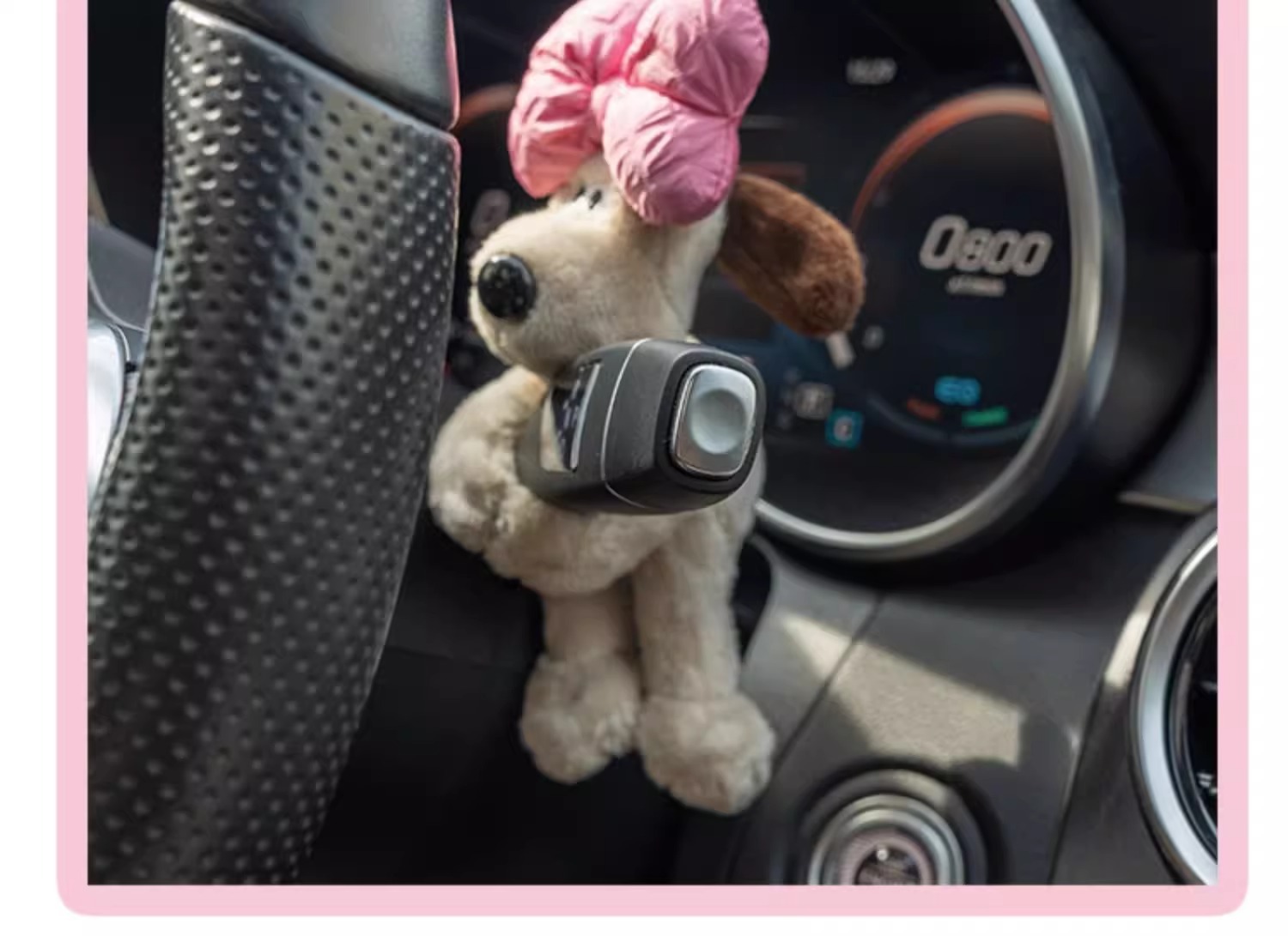 2025 New Model Car Turn Signal Light Dog Plush Toy Dashboard Decoration Doll Car Interior Decoration Ornament for Women