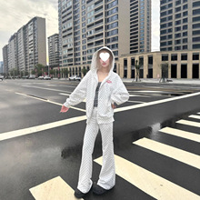 994#2025���＾��ĸ�p����Bñ�l��Ů����ֱͲѝ���e�p�g�ɼ���