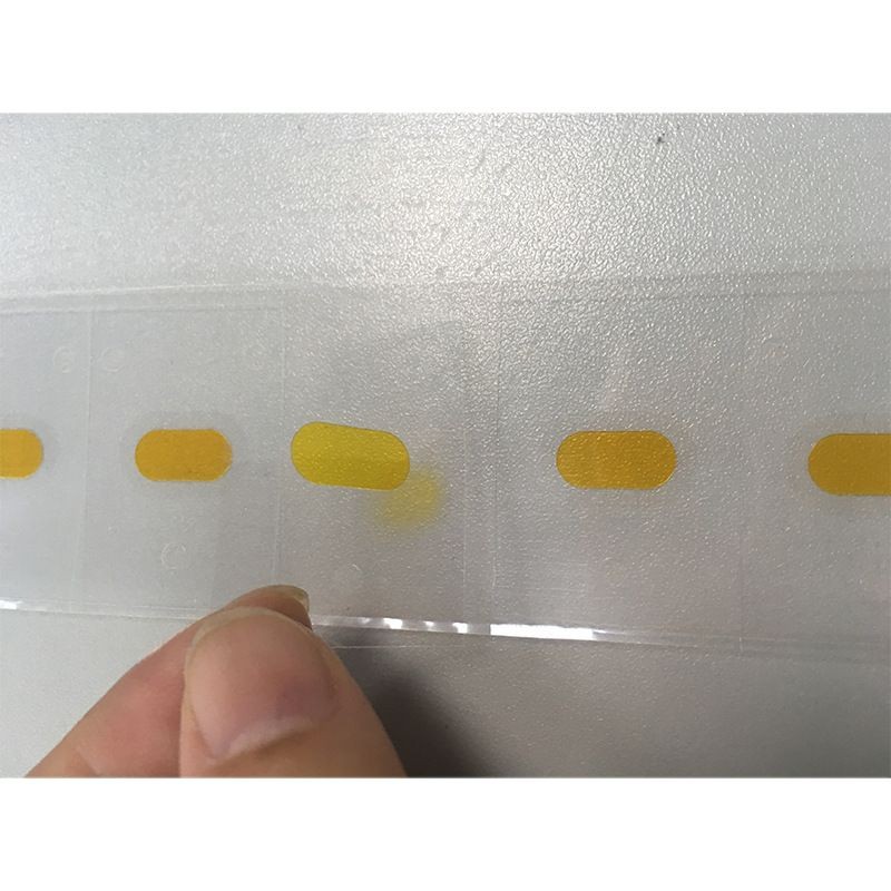 ָɫ͸PETǰԵĤ˫潺ģгͽ׼