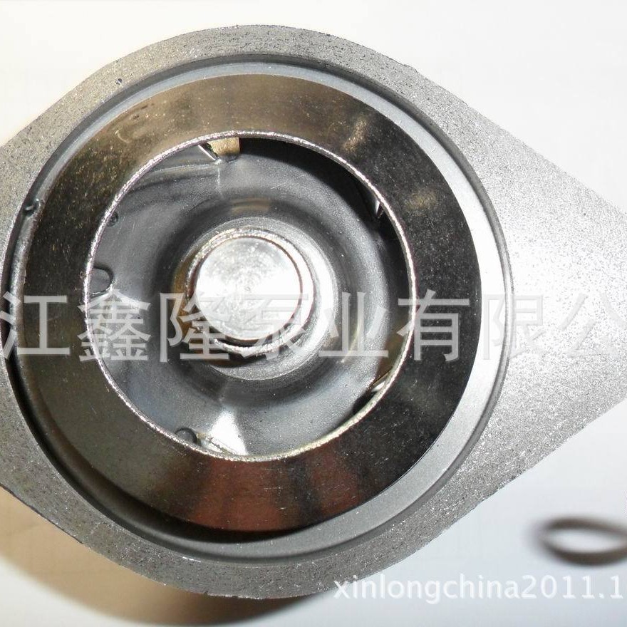 厂家供应  康明斯 小松 4BT3.9  6BT5.9 水泵