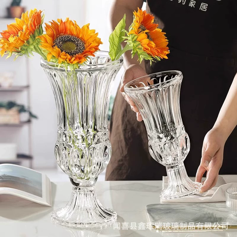 Новый стиль светло-роскоши высокий кубок прозрачный ветровый фонарь гальваника декоративные украшения s украшение рельефной стеклянной вазы