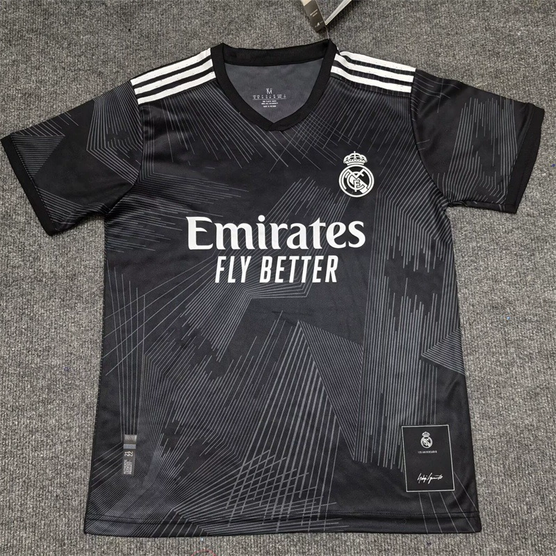 Коллекция футбольных футболок Barcelona Real Madrid Bayern Ajax Napoli Paris FC — разные дизайны, размеры S–XXL