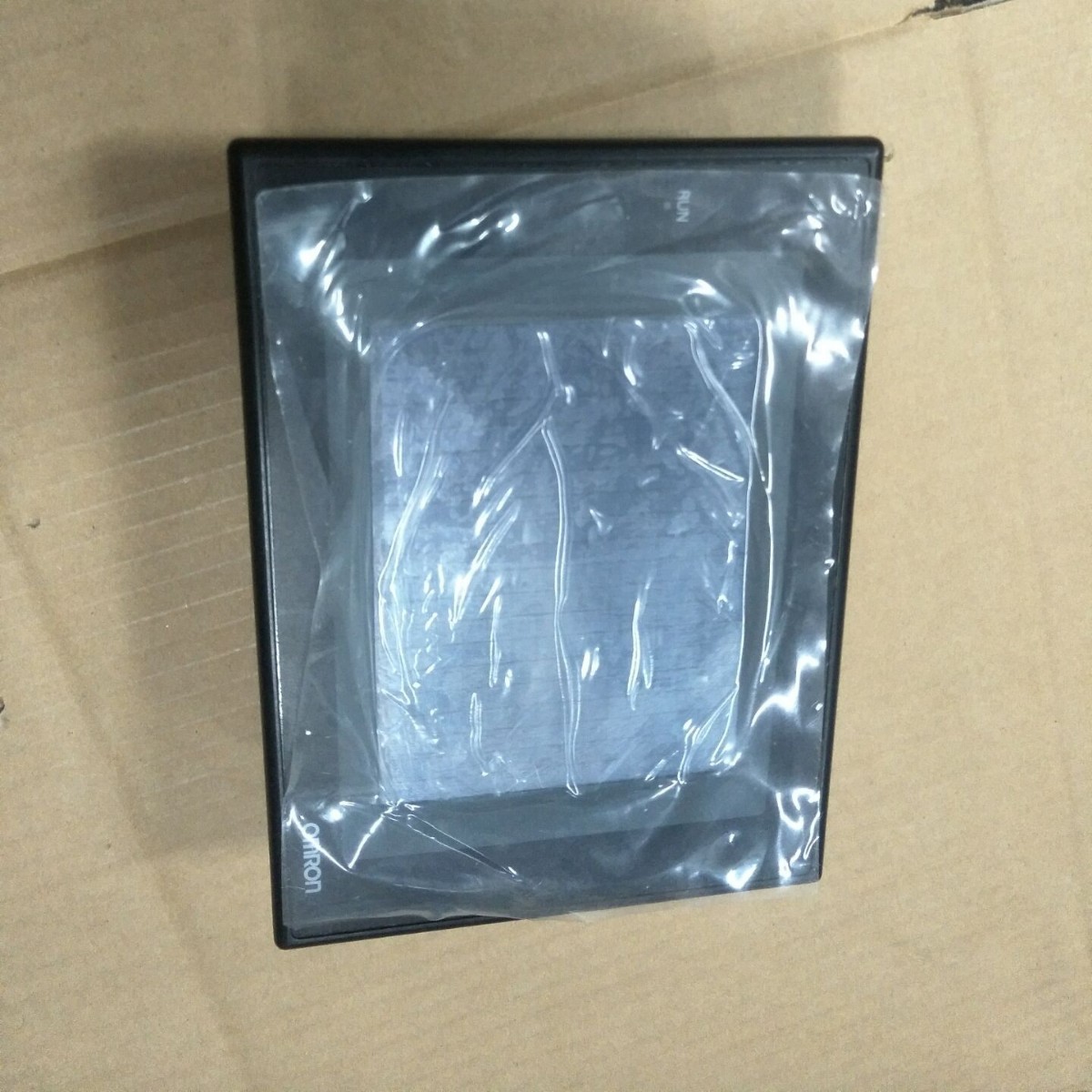 欧姆龙触摸屏NS5-SQ10B-ECV2现货NS5-SQ10B-ECV2原装拆机测试完好