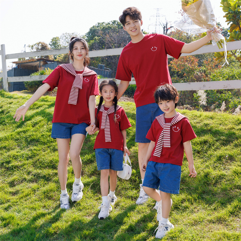 Family Matching Outfits Summer 2026 New Style Casual T-Shirts for a Family of Three, Red Festive Design for Boys and Girls, 100-Day Photo Studio Family Set