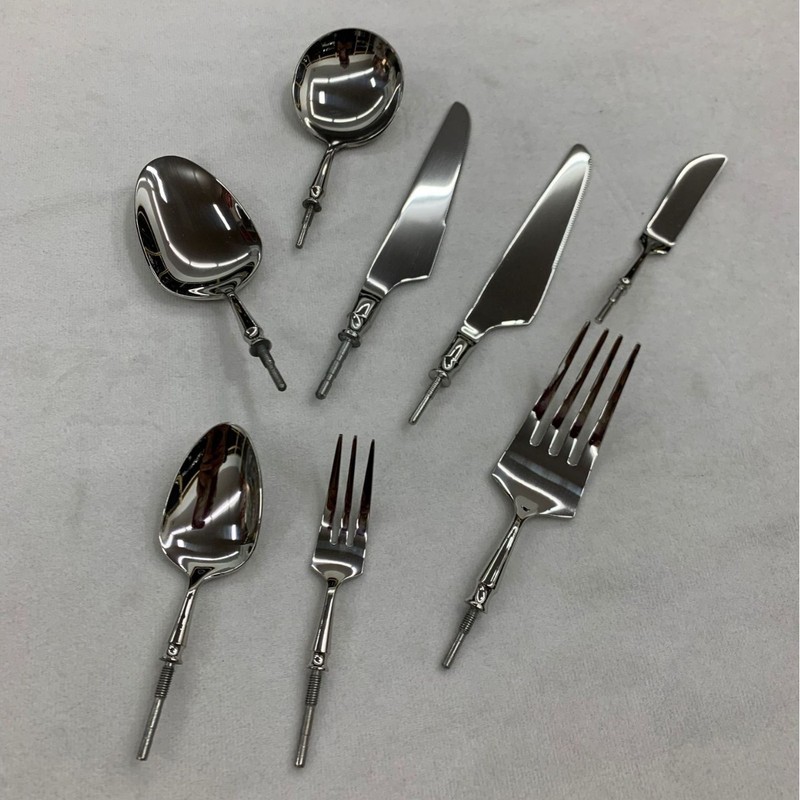 304ステンレスの半製品の西洋の食器の五金の頭の木の柄の陶磁器の柄のナイフのフォークのスプーンの部品の食器の頭のDIYの取っ手|undefined