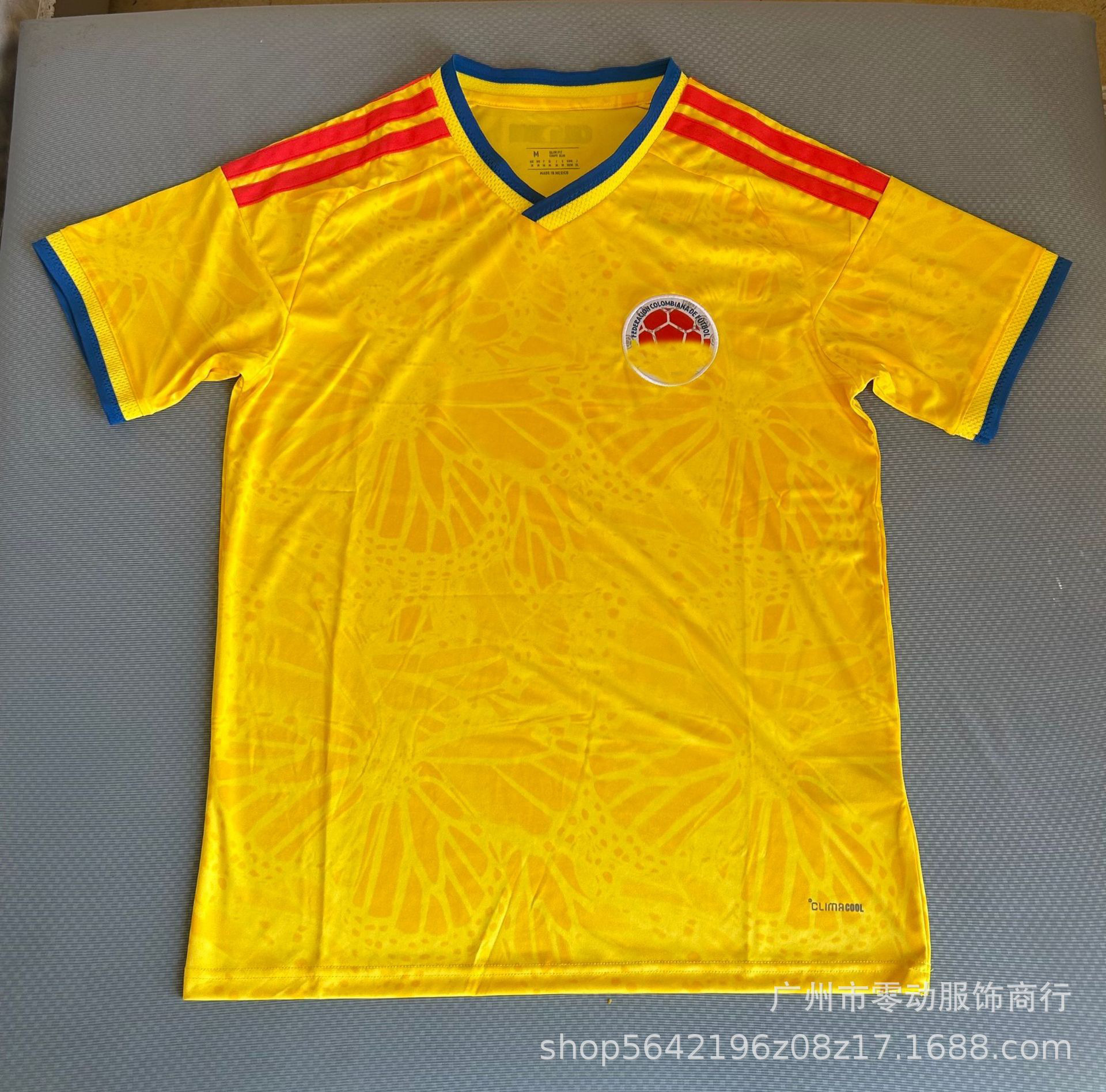 26 camisetas de EE. UU., Canadá y México: México, Países Bajos, Argentina, Portugal, Francia, Brasil, uniformes de fútbol de Francia.