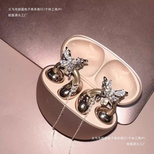��Ů��С������m�ö��A荺�����춶��C���K����荿۟o