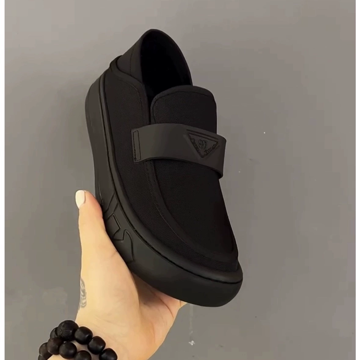 Тенденция мужской обуви дышащая сетчатая ткань