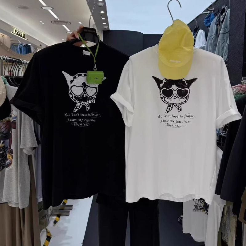 Korean Dongdaemun 2026 Summer New Fashion Loose American Style Cartoon Cat Print Padded Shoulder Short Sleeve T-Shirt for Women Korean Dongdaemun 2026 Summer New Fashion Loose American Style Cartoon Cat Print Padded Shoulder Short Sleeve T-Shirt for Women
