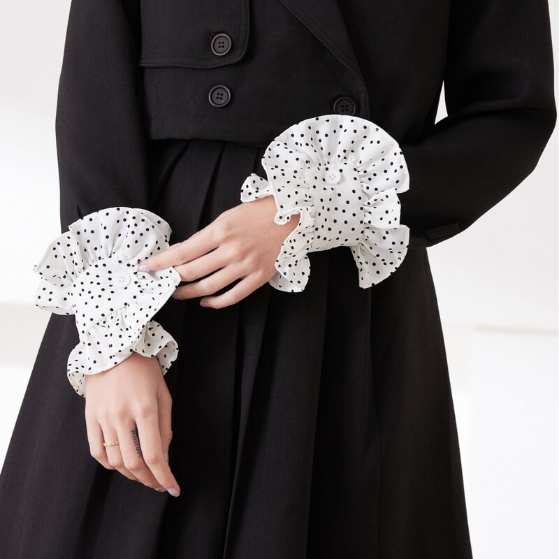 New small wave point ruffled fake sleeve temperament bubble sleeve decorative wooden ear fake cuff cross-border factory wholesale New small wave point ruffled fake sleeve temperament bubble sleeve decorative wooden ear fake cuff cross-border factory wholesale