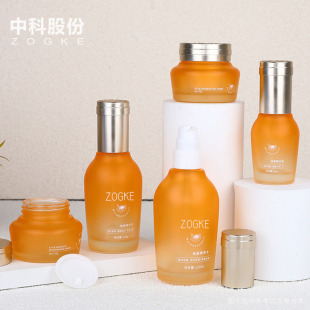 Creative in stock 40 ml100ml120ml30g50g essence lotion press sub-bottle suit face cream bottle wholesale