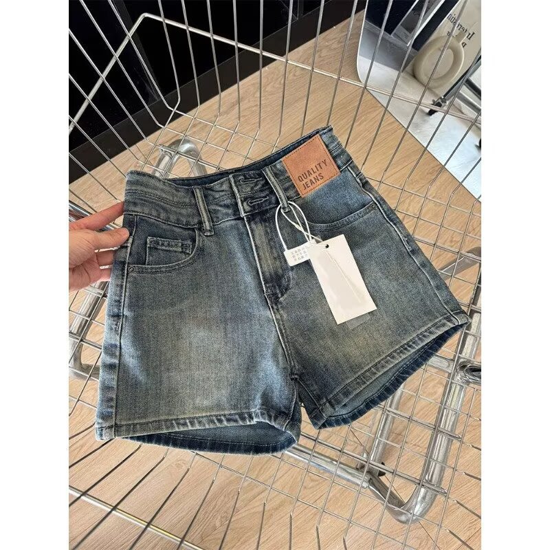 2026 Casual Retro Slightly Stretchy Denim Shorts for Women, Summer High-Waisted Slimming Tight-Fitting Hip-Hugging Hot Girl Straight-Leg A-Line Shorts 2026 Casual Retro Slightly Stretchy Denim Shorts for Women, Summer High-Waisted Slimming Tight-Fitting Hip-Hugging Hot Girl Straight-Leg A-Line Shorts