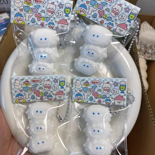 Антистресс-игрушка козлик плюш брелок