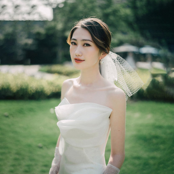 Korean-style simple spring light wedding dress for short bride strapless satin welcome out gauze fishtail white dress for women