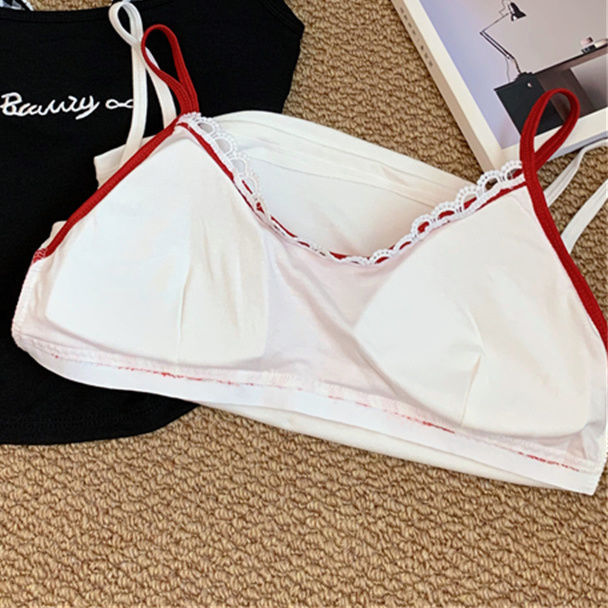 White breast pads