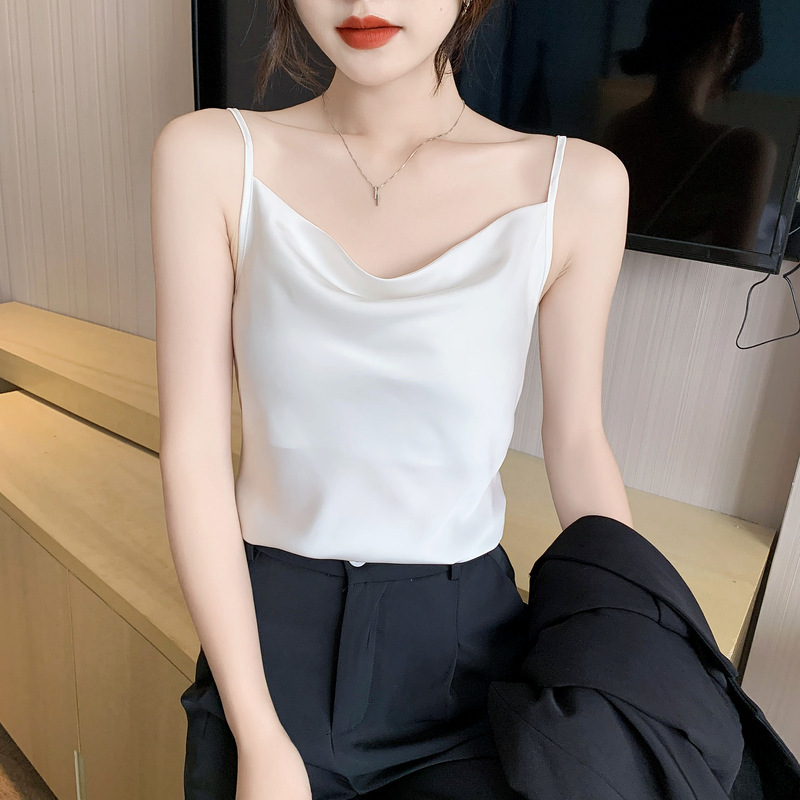 Real Shot of Women's Camisole 2025, Suitable for Wearing with a Suit, White Base Layer, Black Sleeveless Top for Outerwear