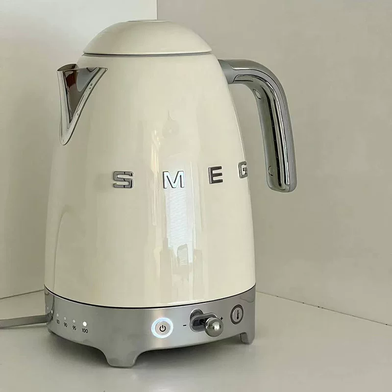 Электрический чайник SMEG KLF04, ёмкость 1,7 л, 7 уровней температуры, термоизоляция