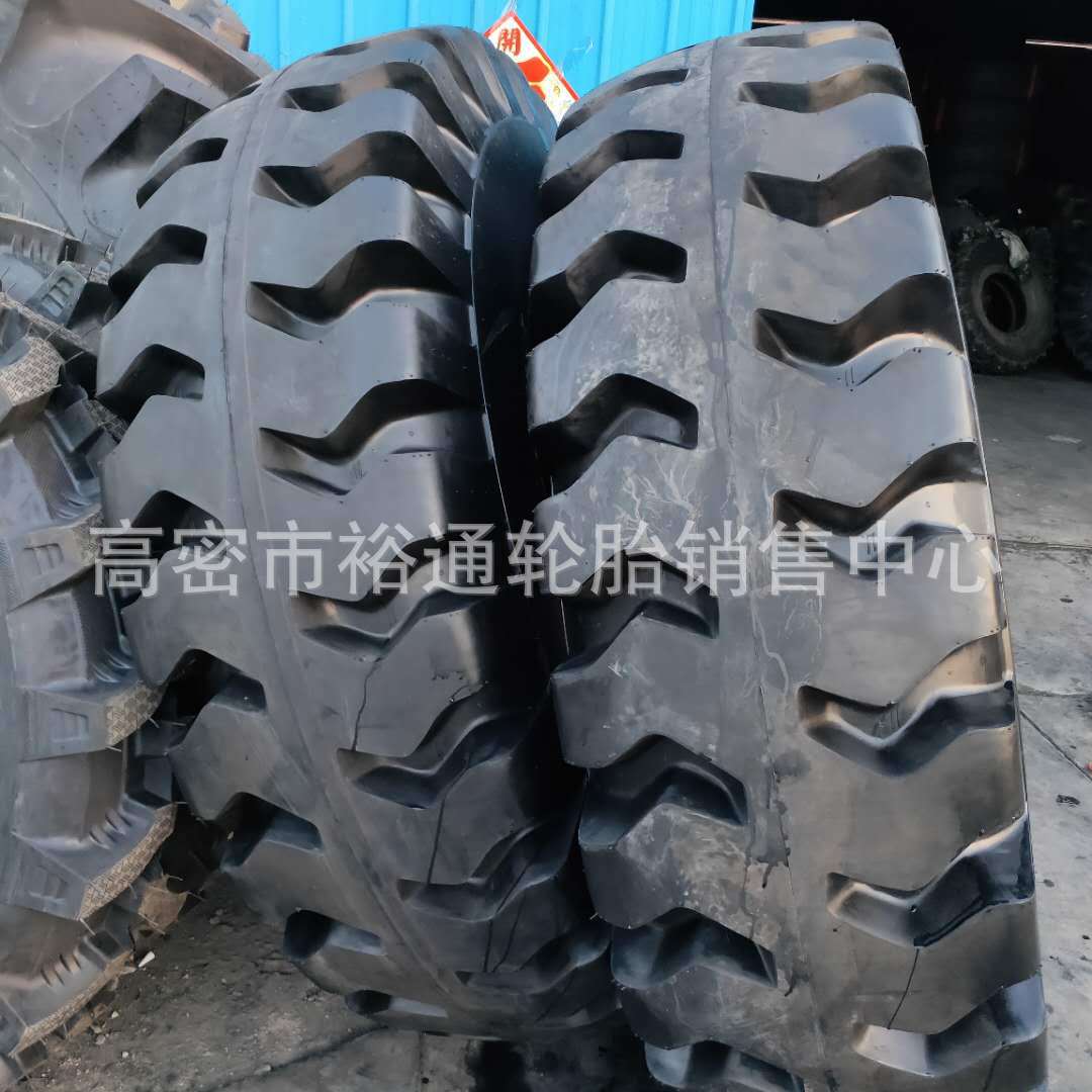 港口正面吊矿井轮胎16.00 18.00-25 堆高机真空轮胎18.00R25 40PR
