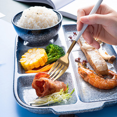 Japanese-style ceramic divided plate, one-person meal plate, meal-sharing system, household divided plate, adult tableware, creative meal-sharing plate