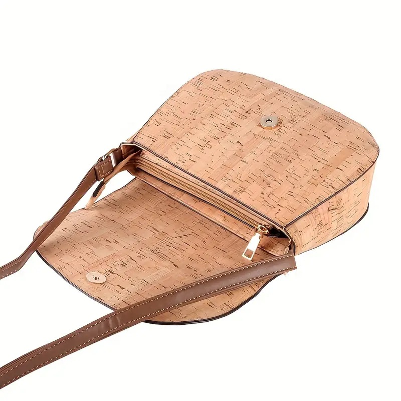 2024 New Cork Print Art Flip Saddle Versatile Casual Butterfly Back Zipper Crossbody Bag_voghion.com