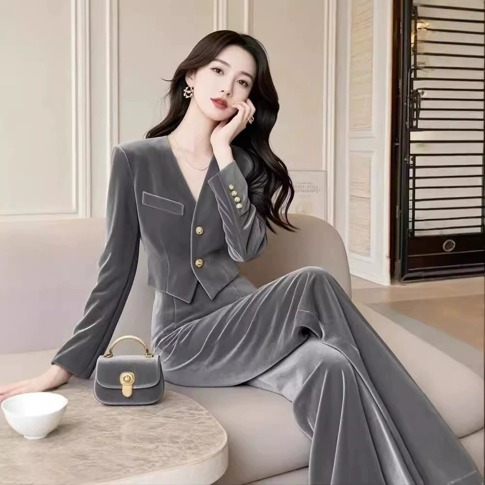 Поездка в сочетании с полным набором костюмов из двух частей 2024 осень и зима новый темперамент модный костюм женская одежда