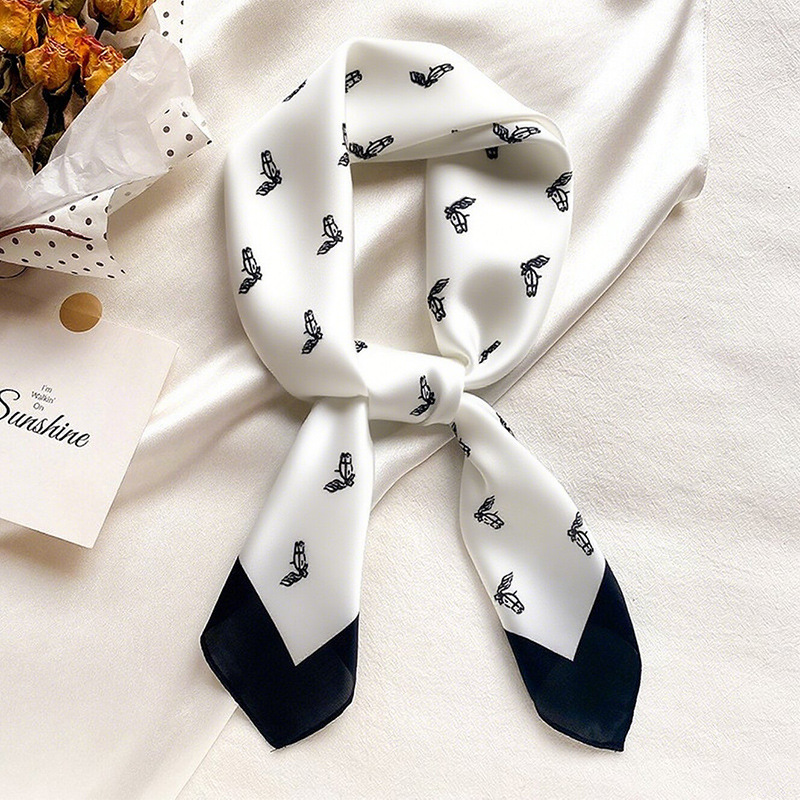 Pañuelo Cuadrado Multipropósito de Seda Artificial Protección Solar y Transpirable image 1