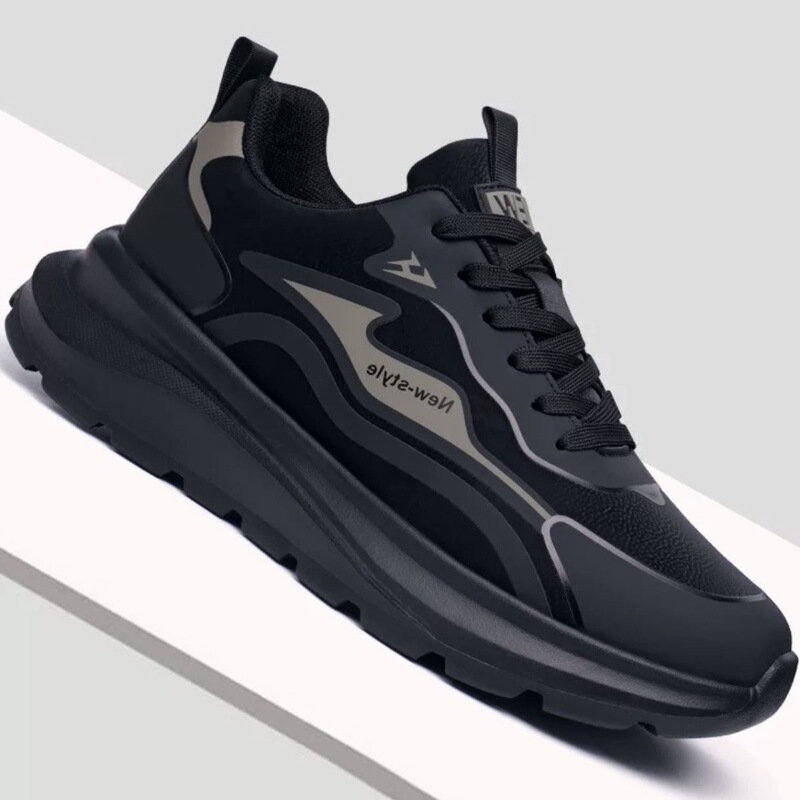2026 New Men's Shoes Spring Black Breathable Waterproof Sports Shoes Men's Trendy Soft-Soled Non-Slip Casual Men's Shoes