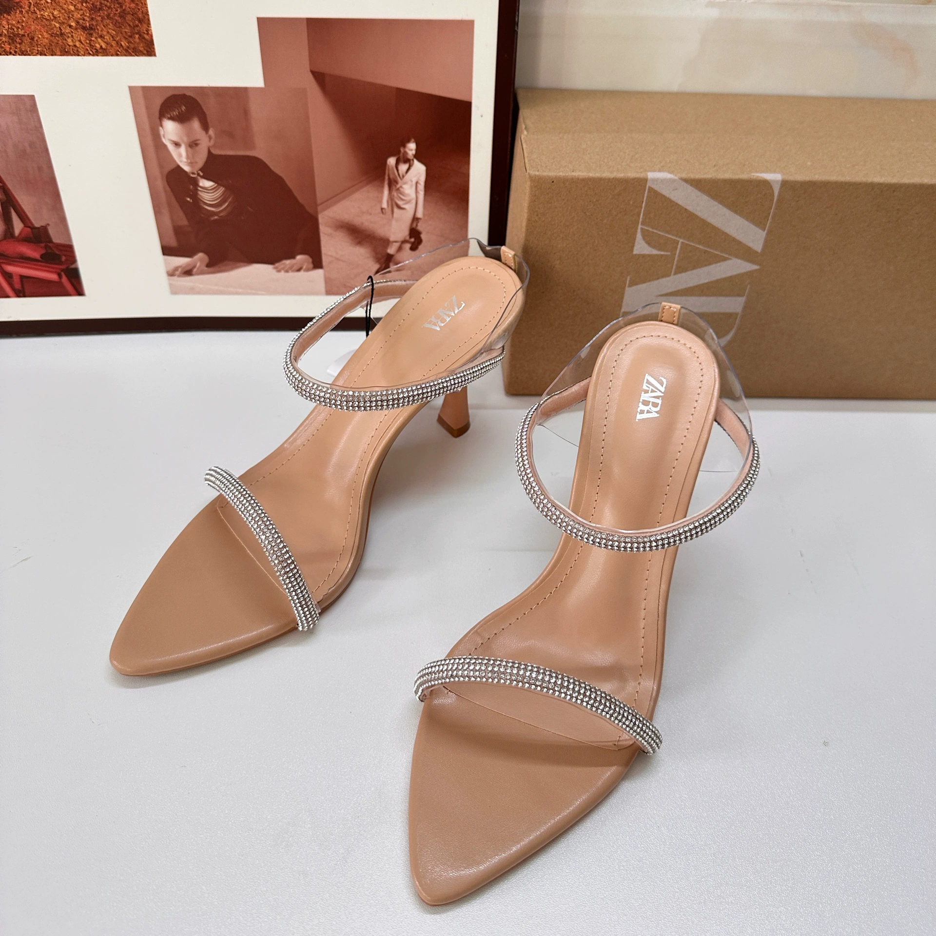 Сандалии летние модные Zara PVC низкий профиль, французский стиль