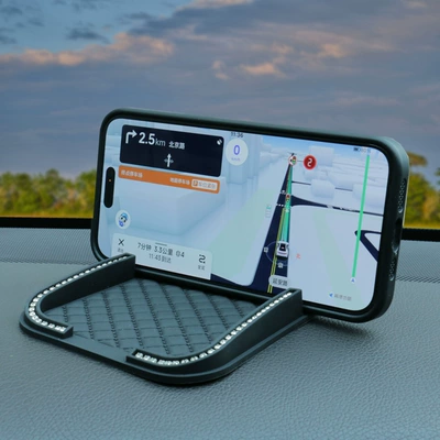 Navigation Bracket Opening and – Anti-slip mat