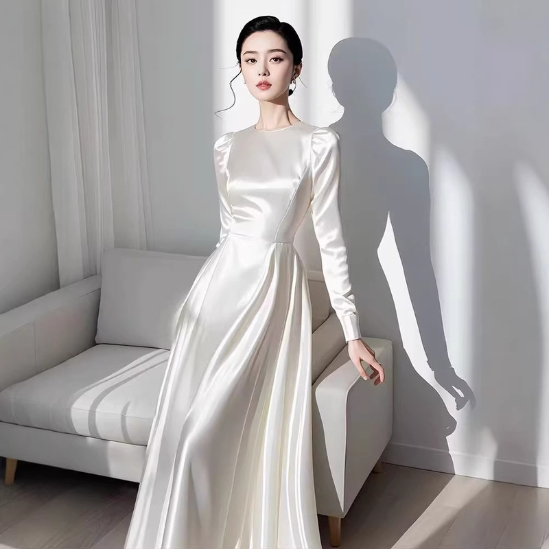 Formal Occasion White Long-Sleeved Satin Dress for Women in Autumn 2026 Unique and Beautiful French-Style Waist-Cinching Long Dress for Summer