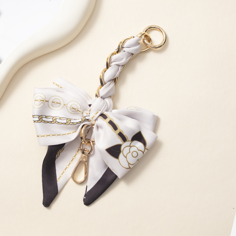 화이트 9 보우 연장 체인 17cm