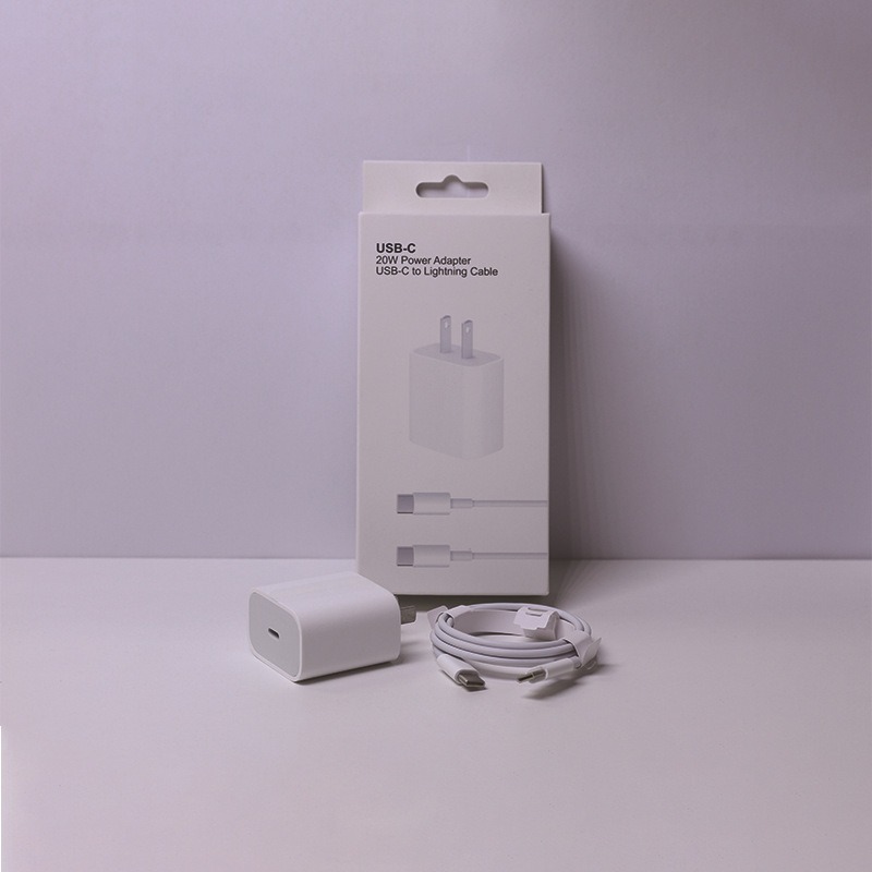 Cargador PD 20W para iPhone 15/14, carga rápida universal, compatible con toda la serie Apple.