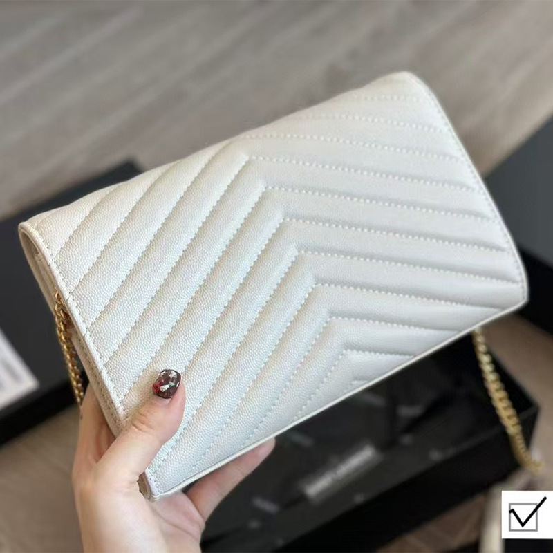 Casual One-Shoulder Cross-Body Caviar Pattern V-Grids Bag Envelope Bag Woc Chain Bag Designer Bag Accessible Luxury Mini Casual One-Shoulder Cross-Body Caviar Pattern V-Grids Bag Envelope Bag Woc Chain Bag Designer Bag Accessible Luxury Mini