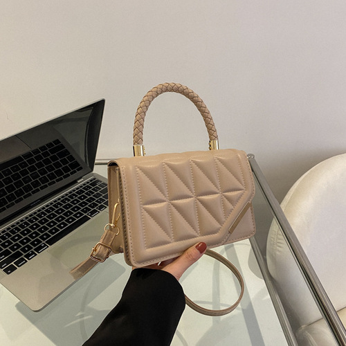 Simple small bag for women  spring new trendy fashion portable shoulder crossbody bag simple casual small square bag