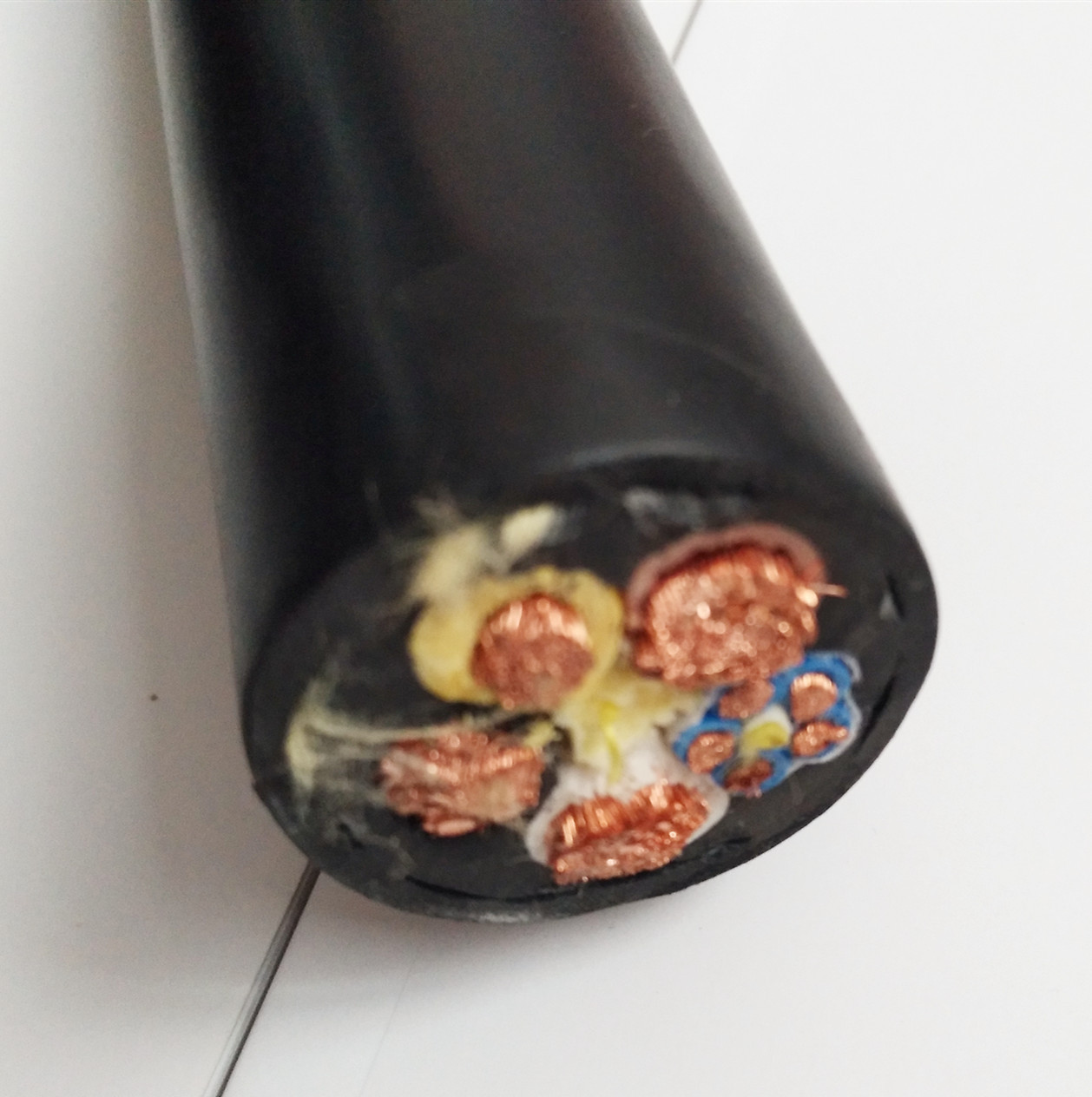 垃圾吊抓斗电缆 YET/RLR4*16.0+4*4.0  垃圾抓斗专用电缆