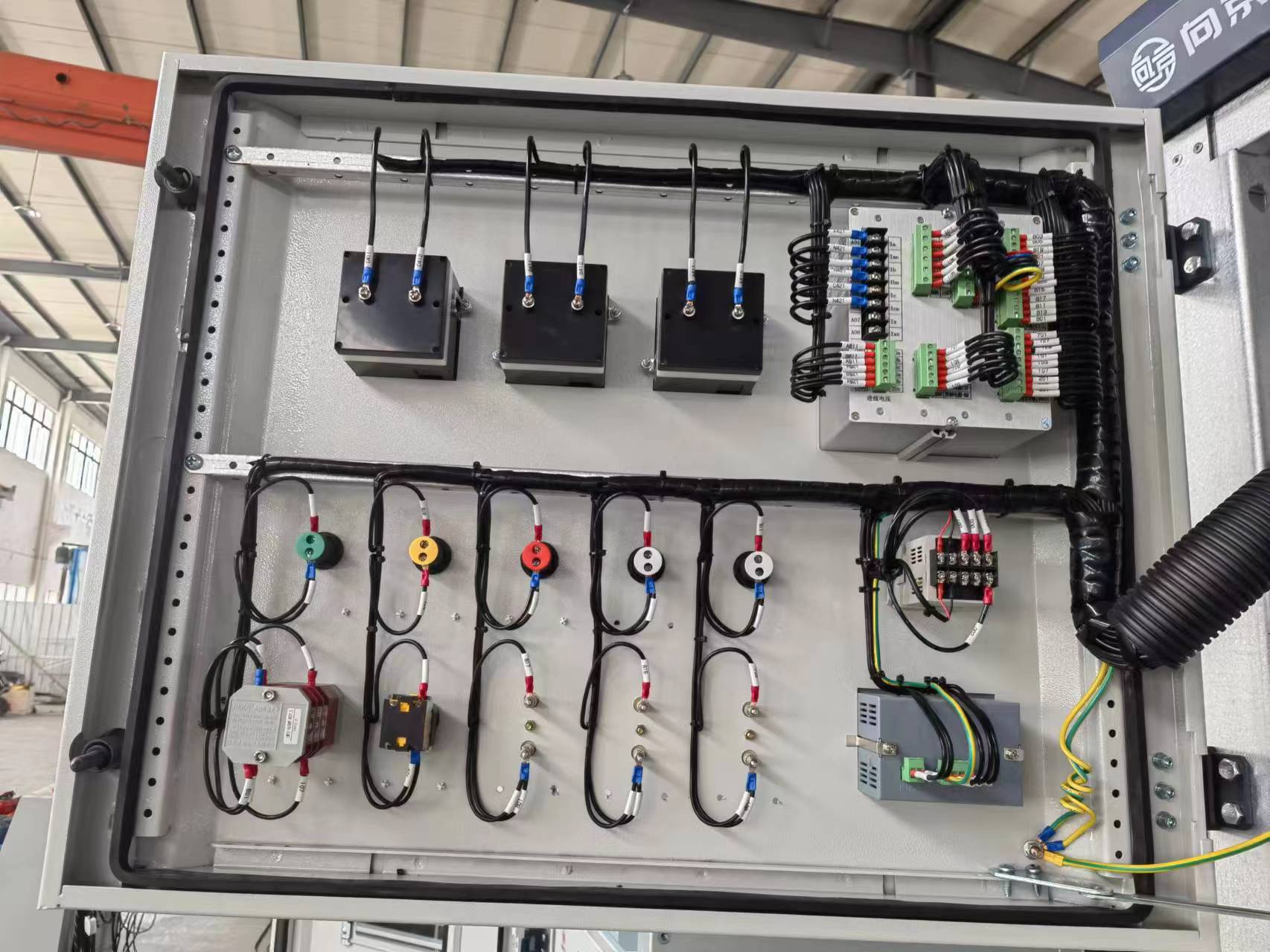 4f28f7143e4f45b365b1e4e3043d66