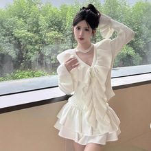 奶fufu白色毛衣秋冬日系软糯温柔风针织衫女蓬蓬半身裙两件套装裙